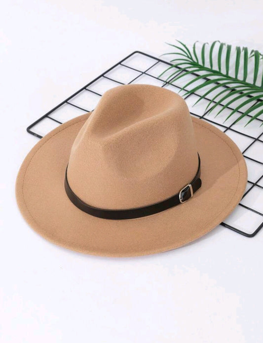 Wide Brim Fedora w/Buckle Decor