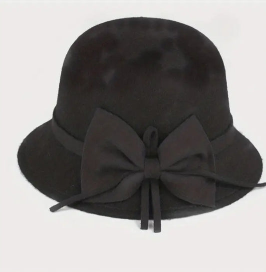 Top Hat w/ Bow Decor